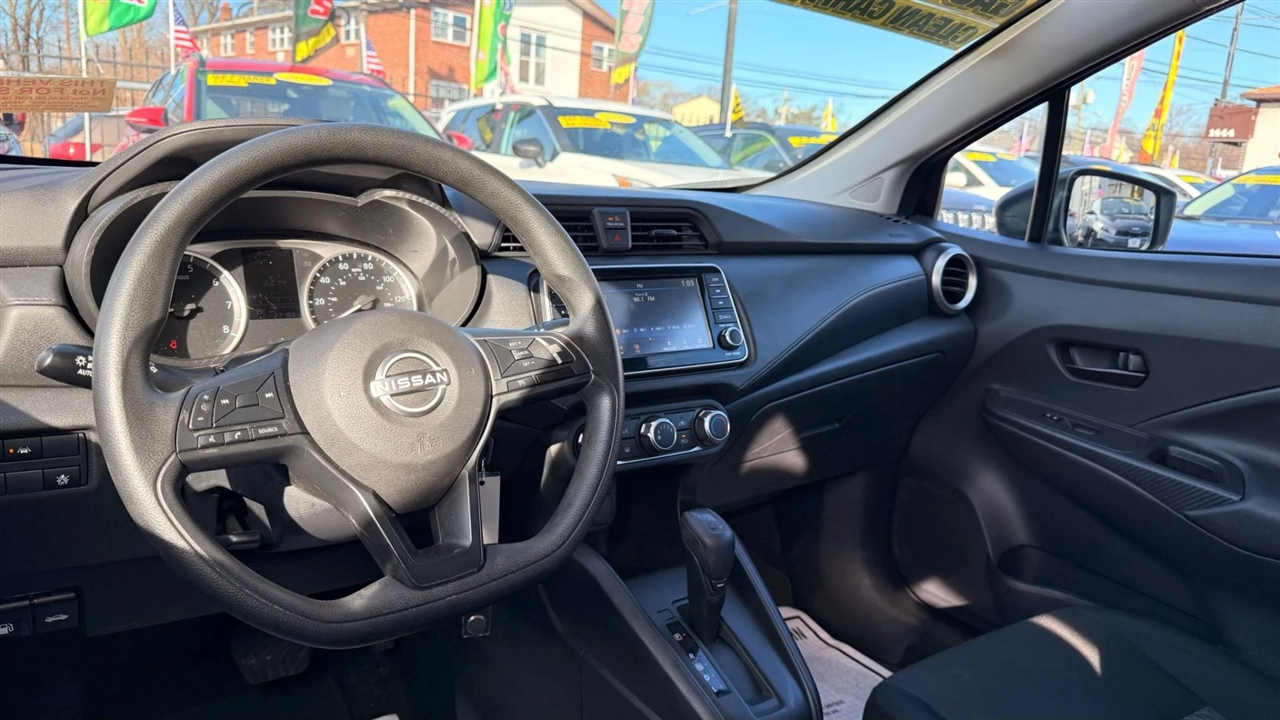 Nissan Versa S CVT 2024