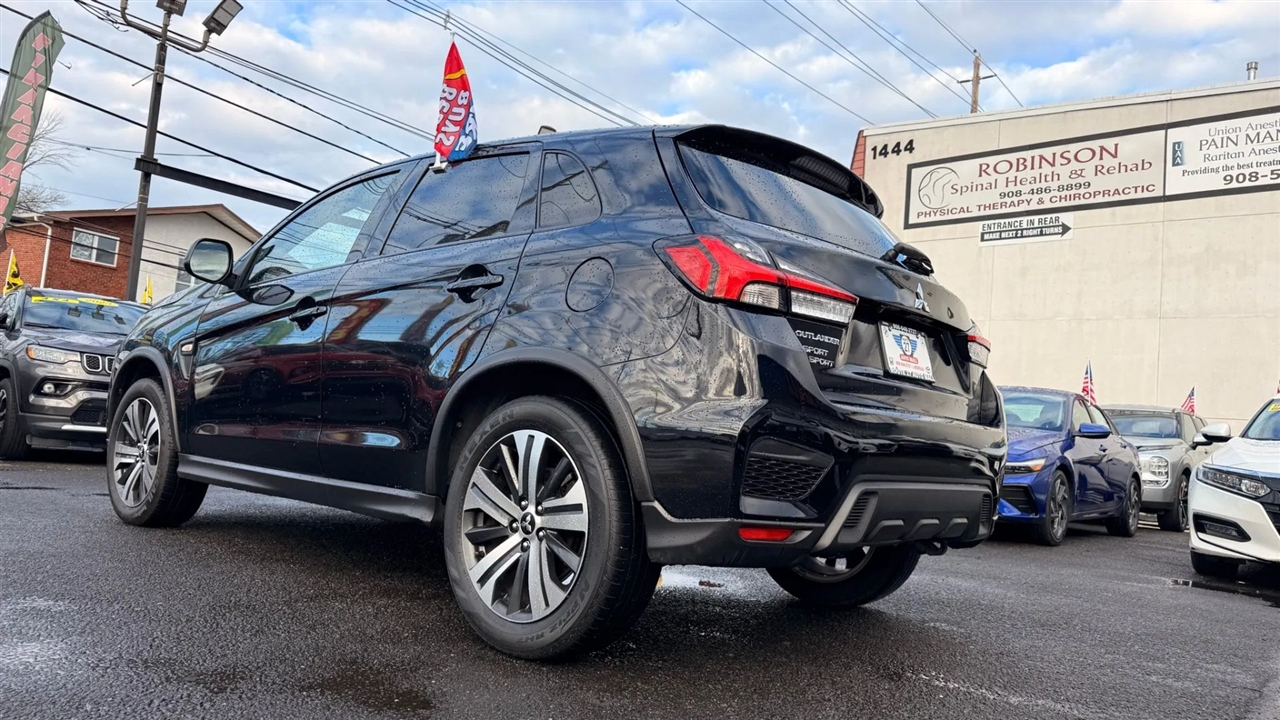 Mitsubishi Outlander Sport 2.0 ES 4WD 2023