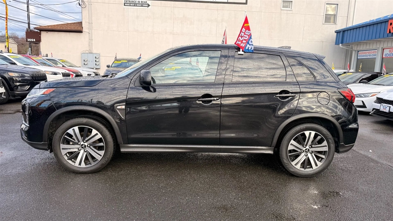 Mitsubishi Outlander Sport 2.0 ES 4WD 2023