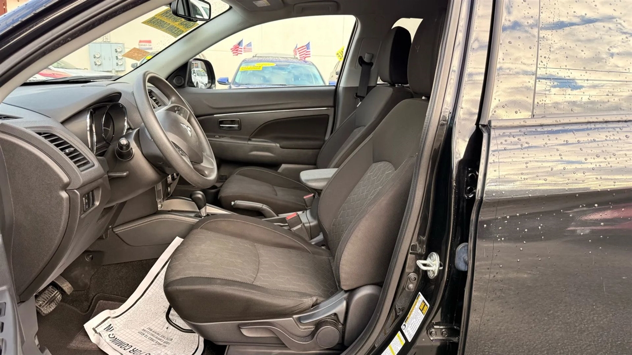 Mitsubishi Outlander Sport 2.0 ES 4WD 2023