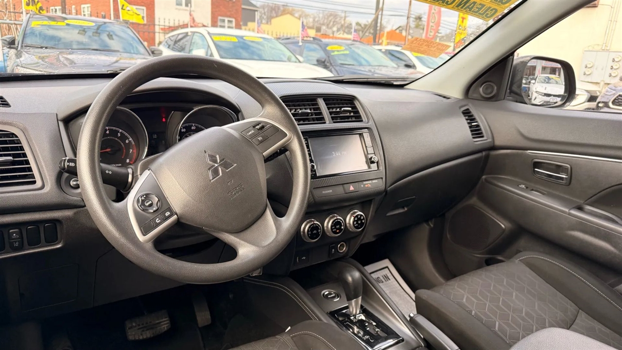 Mitsubishi Outlander Sport 2.0 ES 4WD 2023