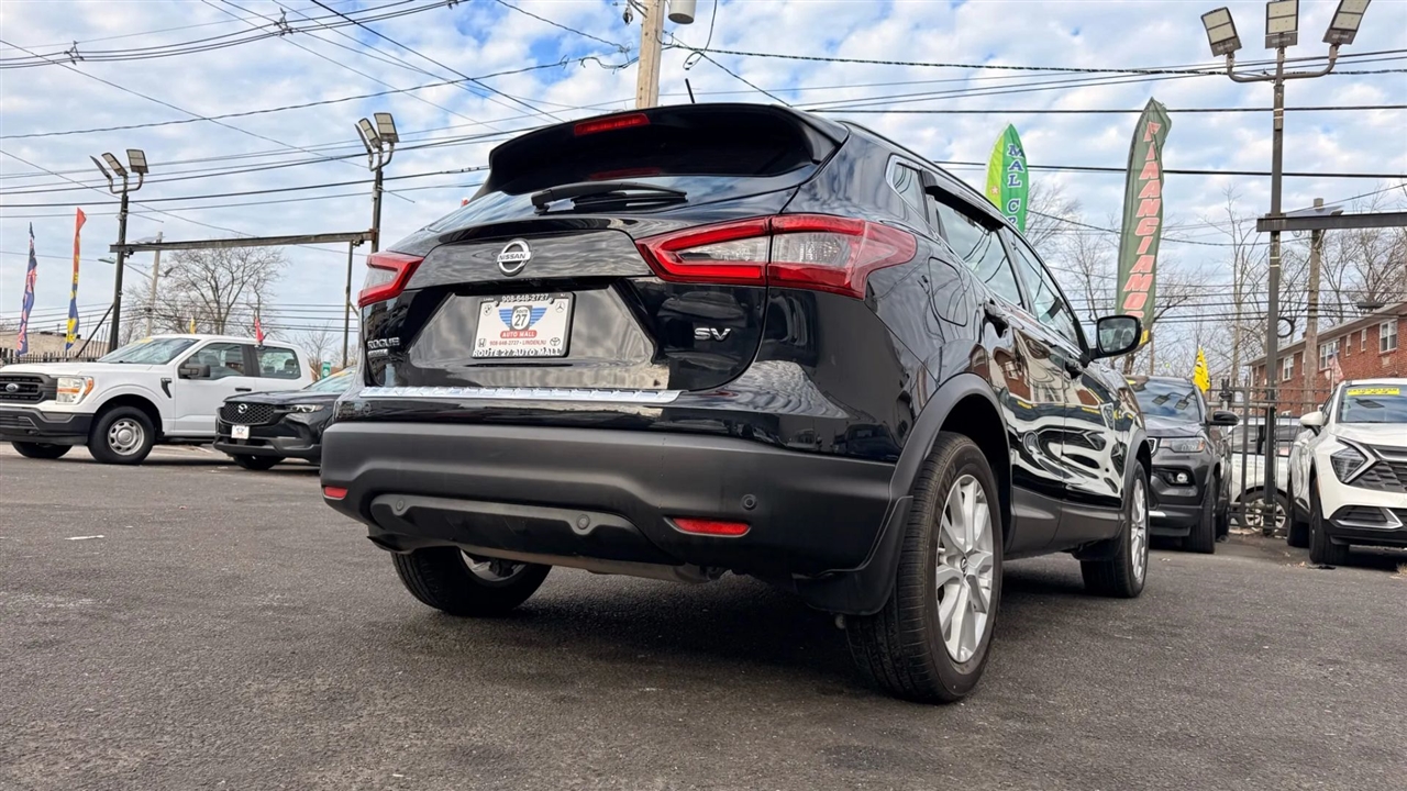 Nissan Rogue Sport SV 2022