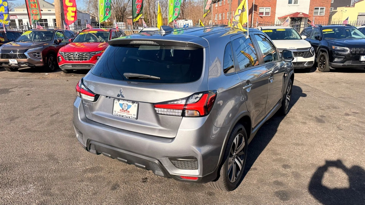 Mitsubishi Outlander Sport 2.0 ES 4WD 2023