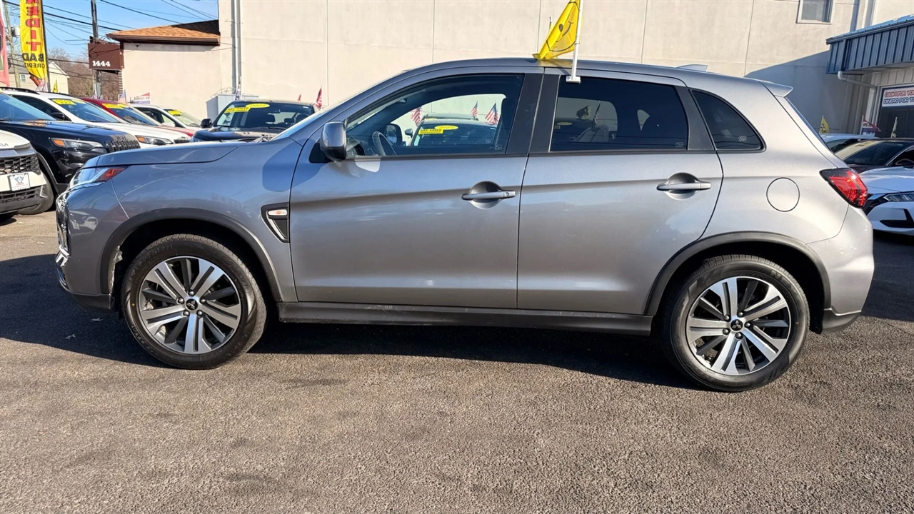 Mitsubishi Outlander Sport 2.0 ES 4WD 2023