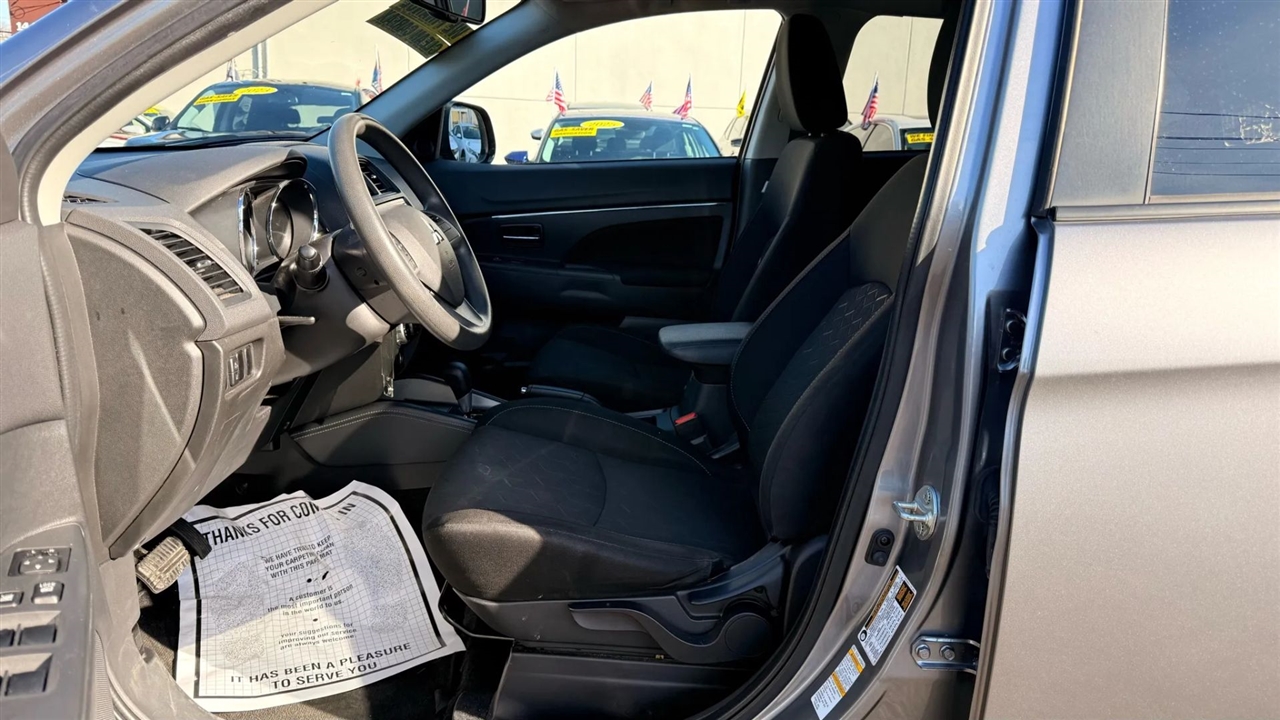 Mitsubishi Outlander Sport 2.0 ES 4WD 2023