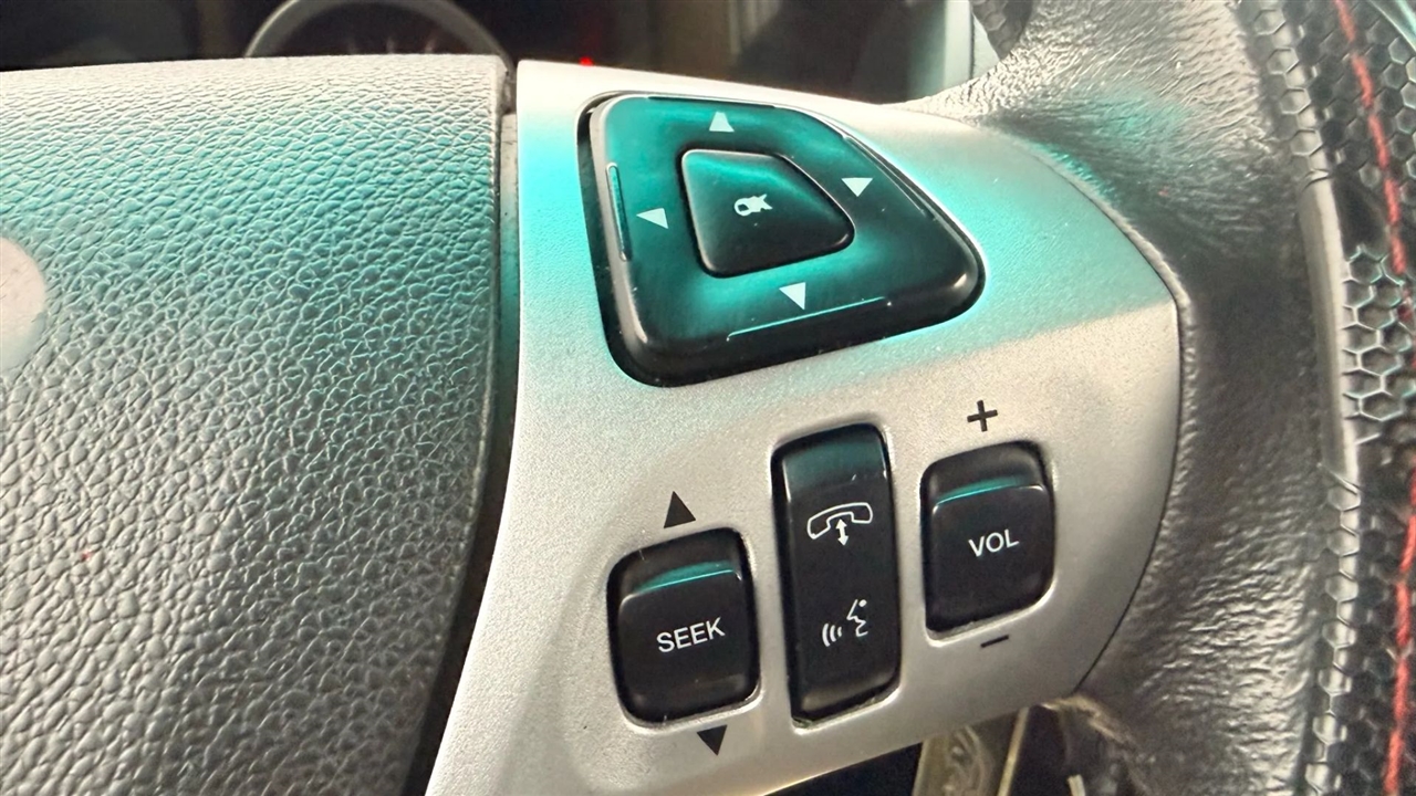 Ford Explorer XLT FWD 2012