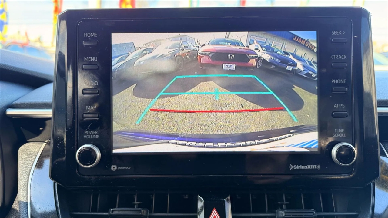 Toyota Corolla LE 2022