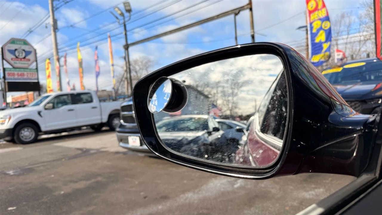 Hyundai Veloster Base 2013