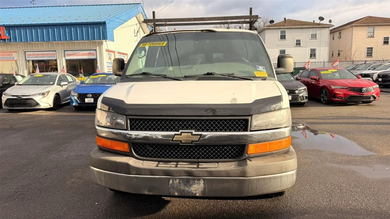 Chevrolet Express LT 3500 Extended 2012