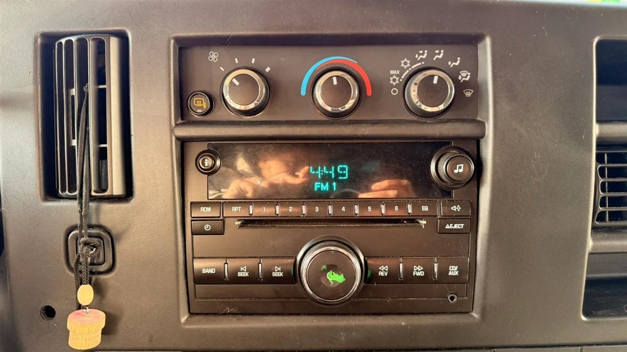 Chevrolet Express LT 3500 Extended 2012