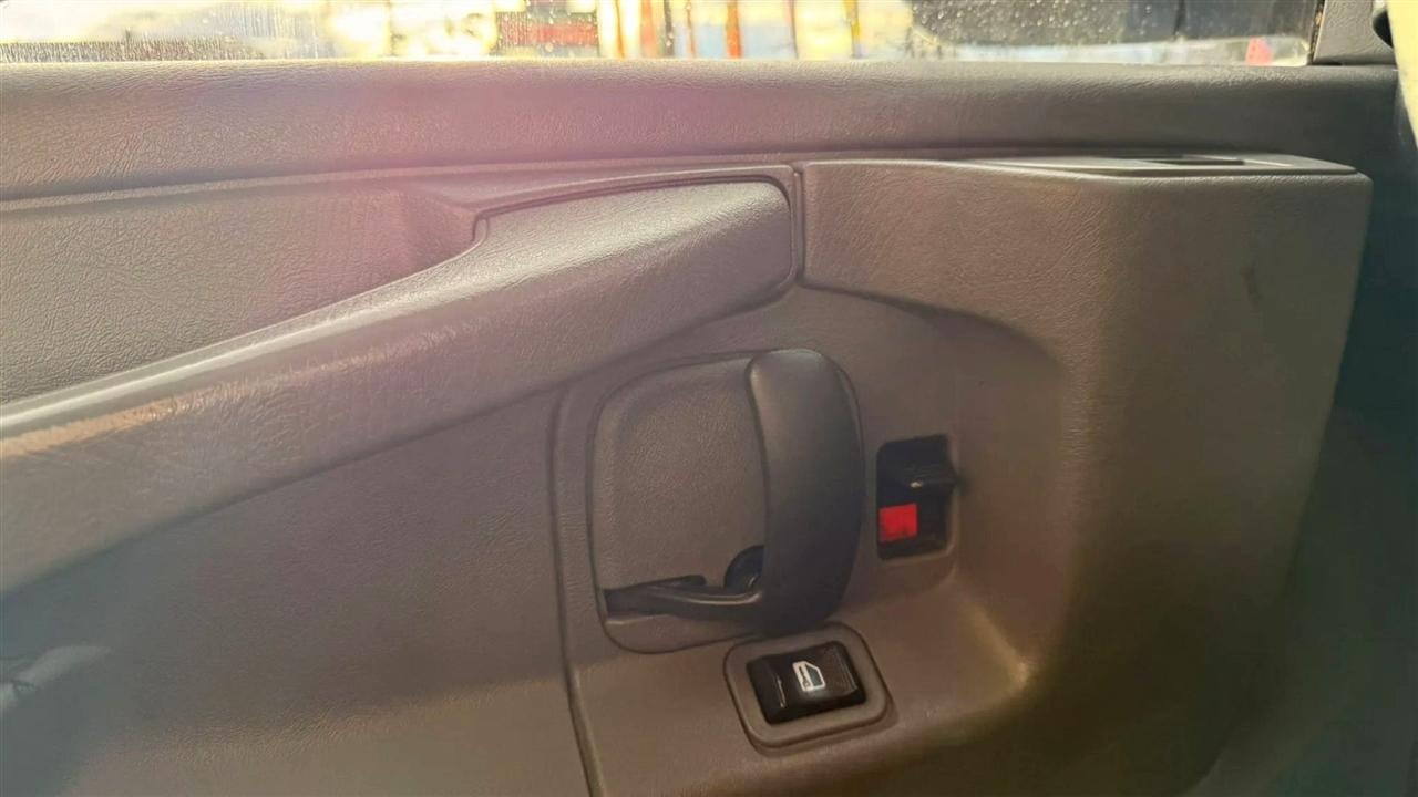 Chevrolet Express LT 3500 Extended 2012