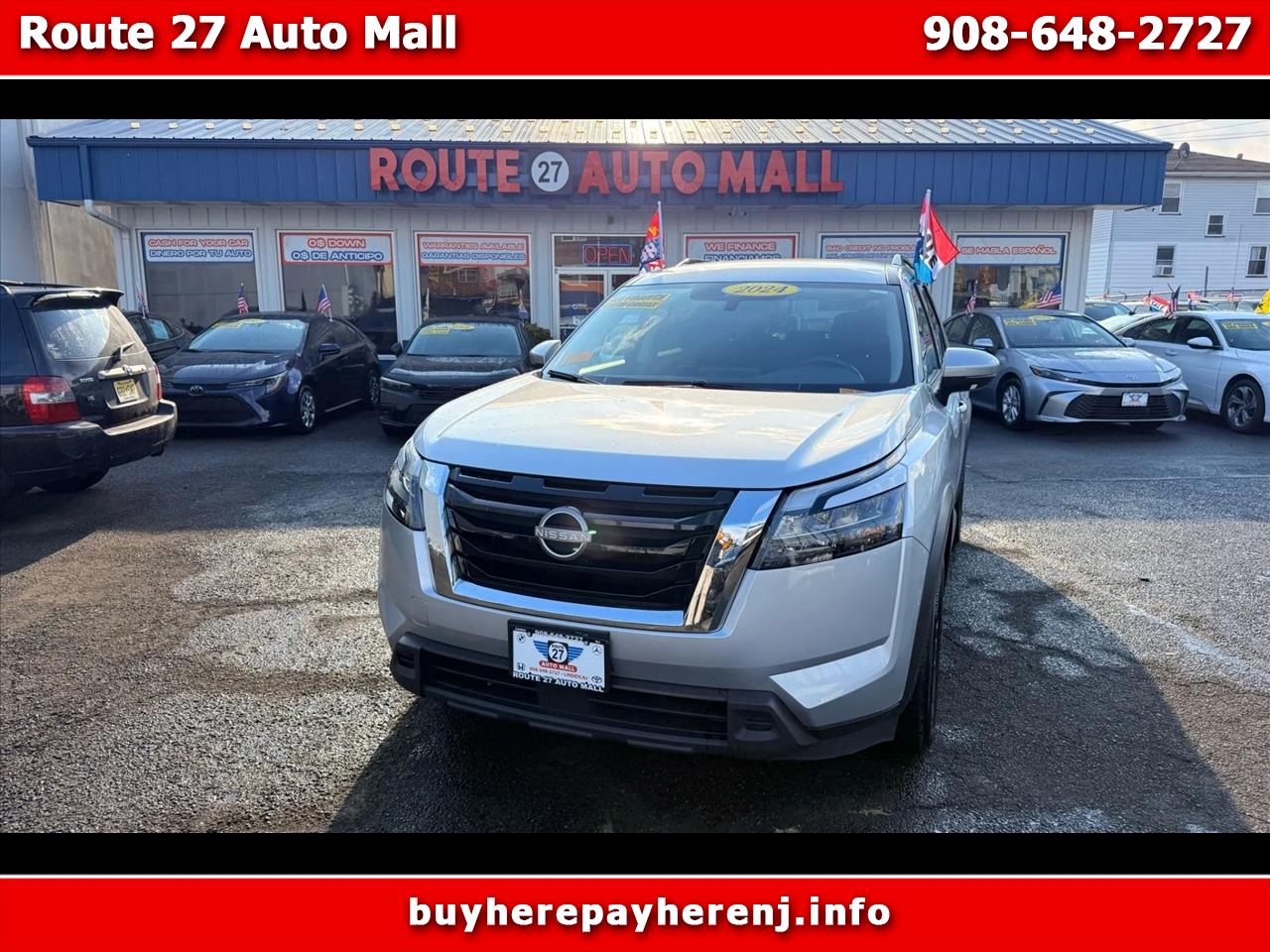 2024 Nissan Pathfinder SV