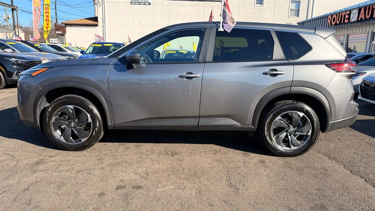 Nissan Rogue SV 2024