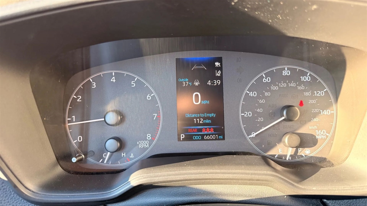 Toyota Corolla LE 2023