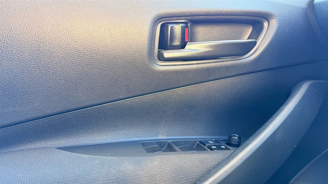 Toyota Corolla LE 2023