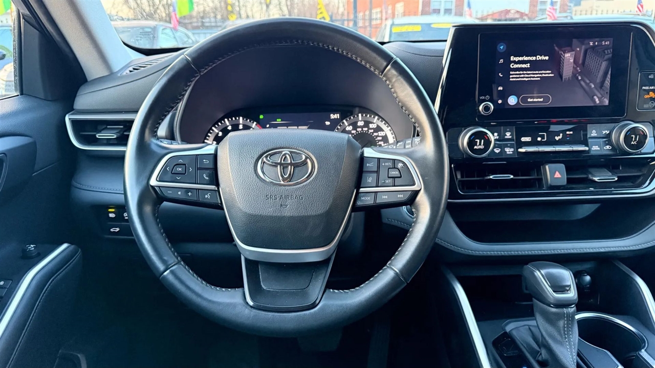Toyota Highlander Others 2023