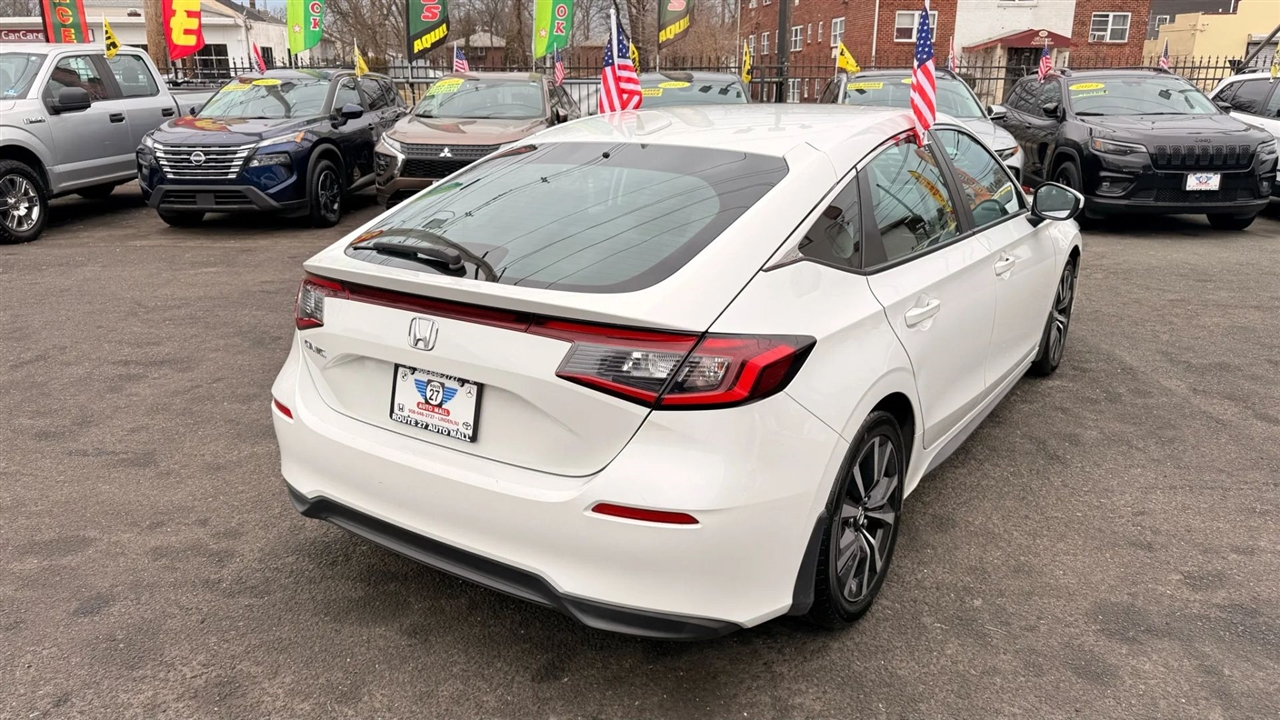 Honda Civic EX-L Hatchback 2022