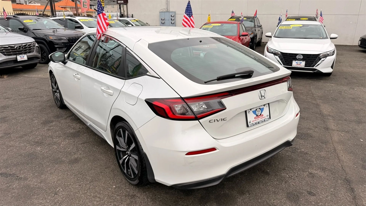 Honda Civic EX-L Hatchback 2022