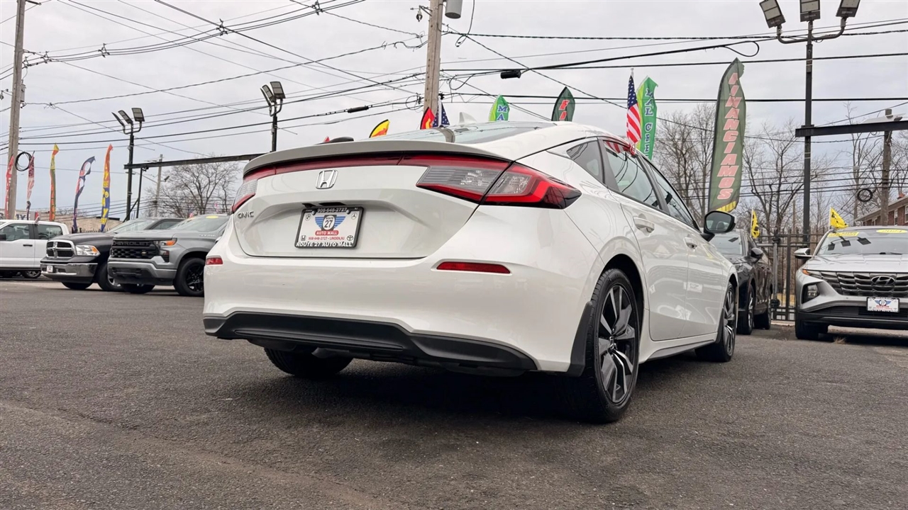 Honda Civic EX-L Hatchback 2022