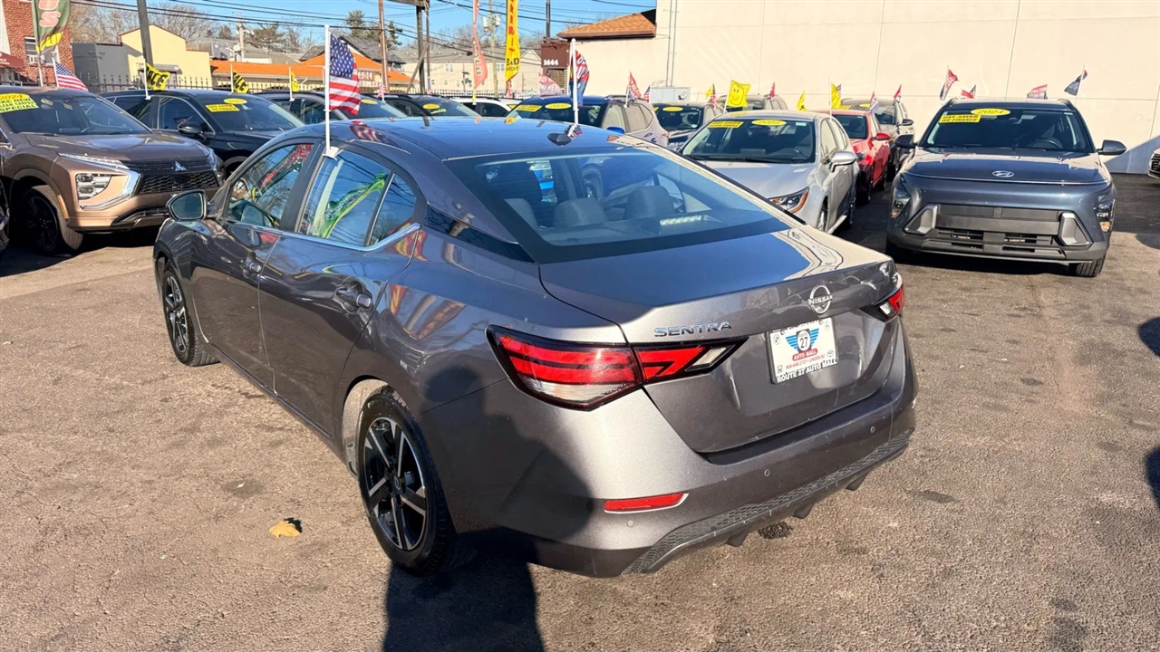 Nissan Sentra SV 2024