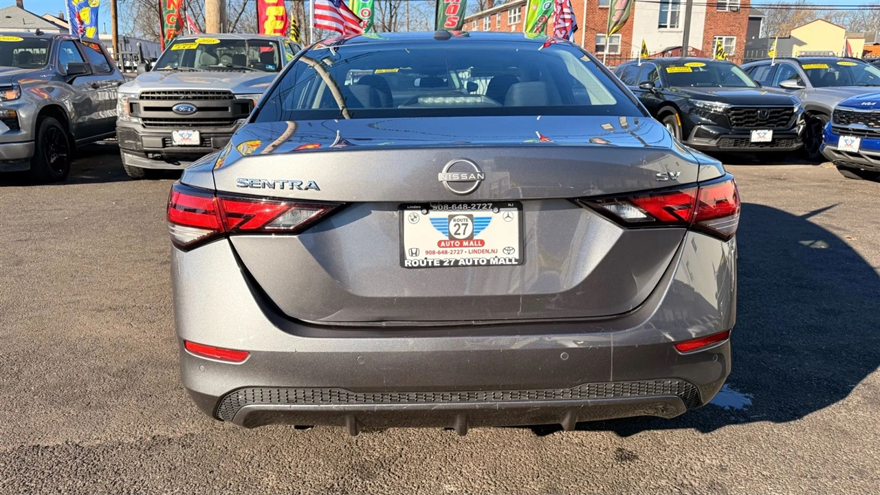 Nissan Sentra SV 2024