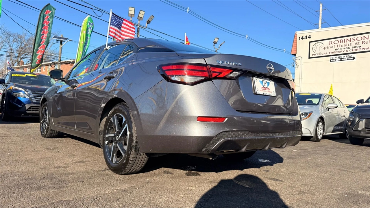 Nissan Sentra SV 2024