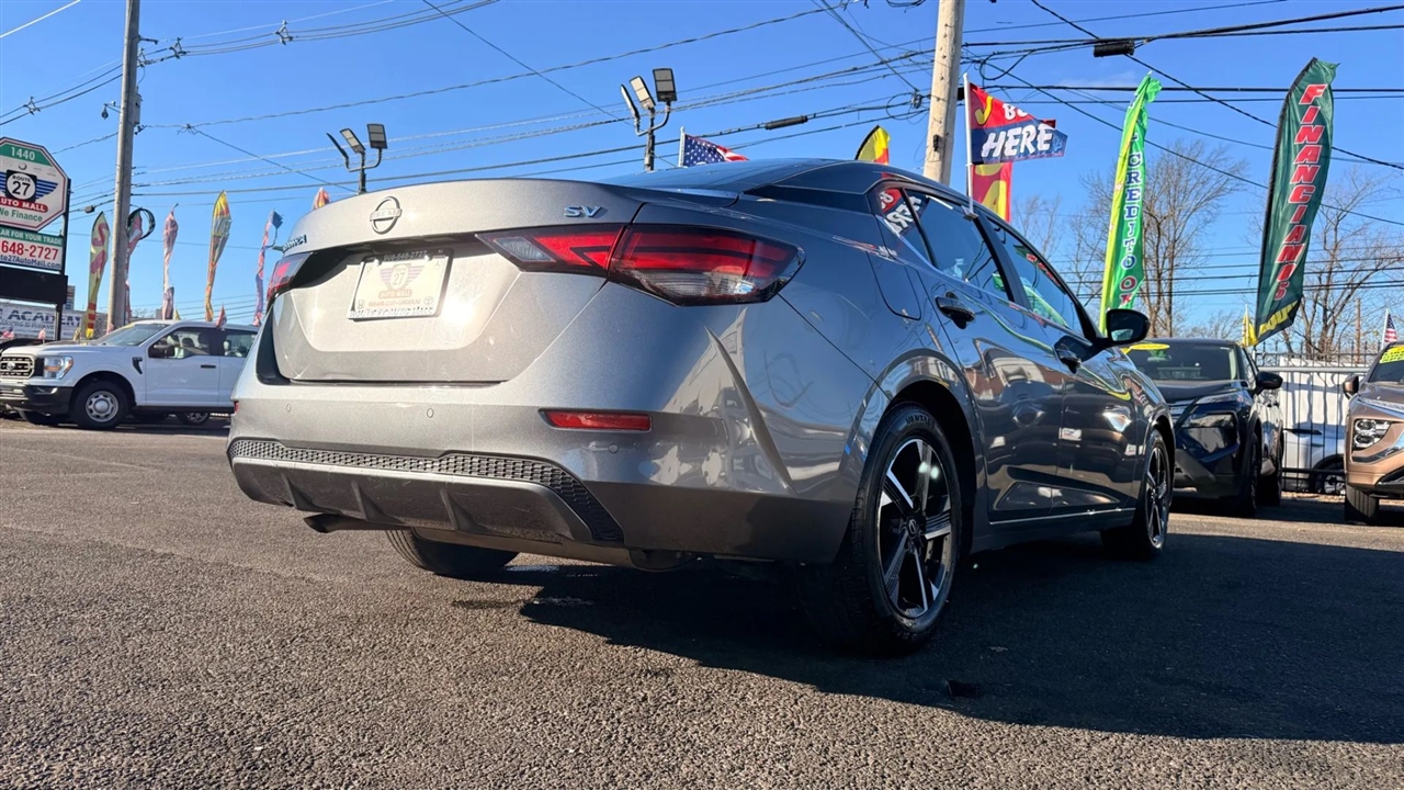 Nissan Sentra SV 2024