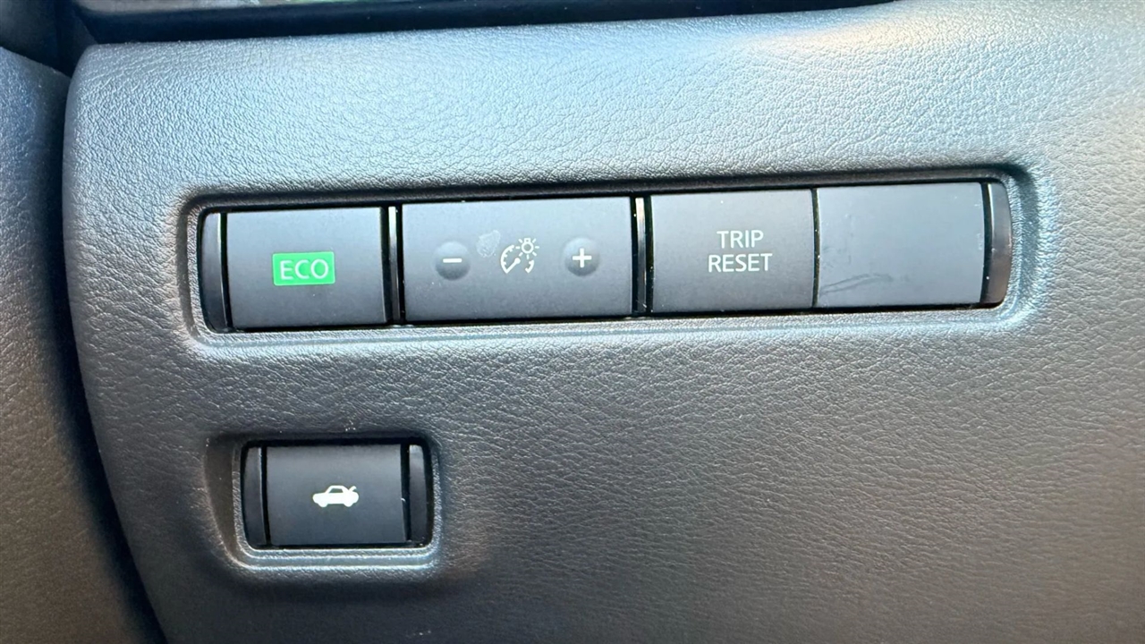 Nissan Sentra SV 2024