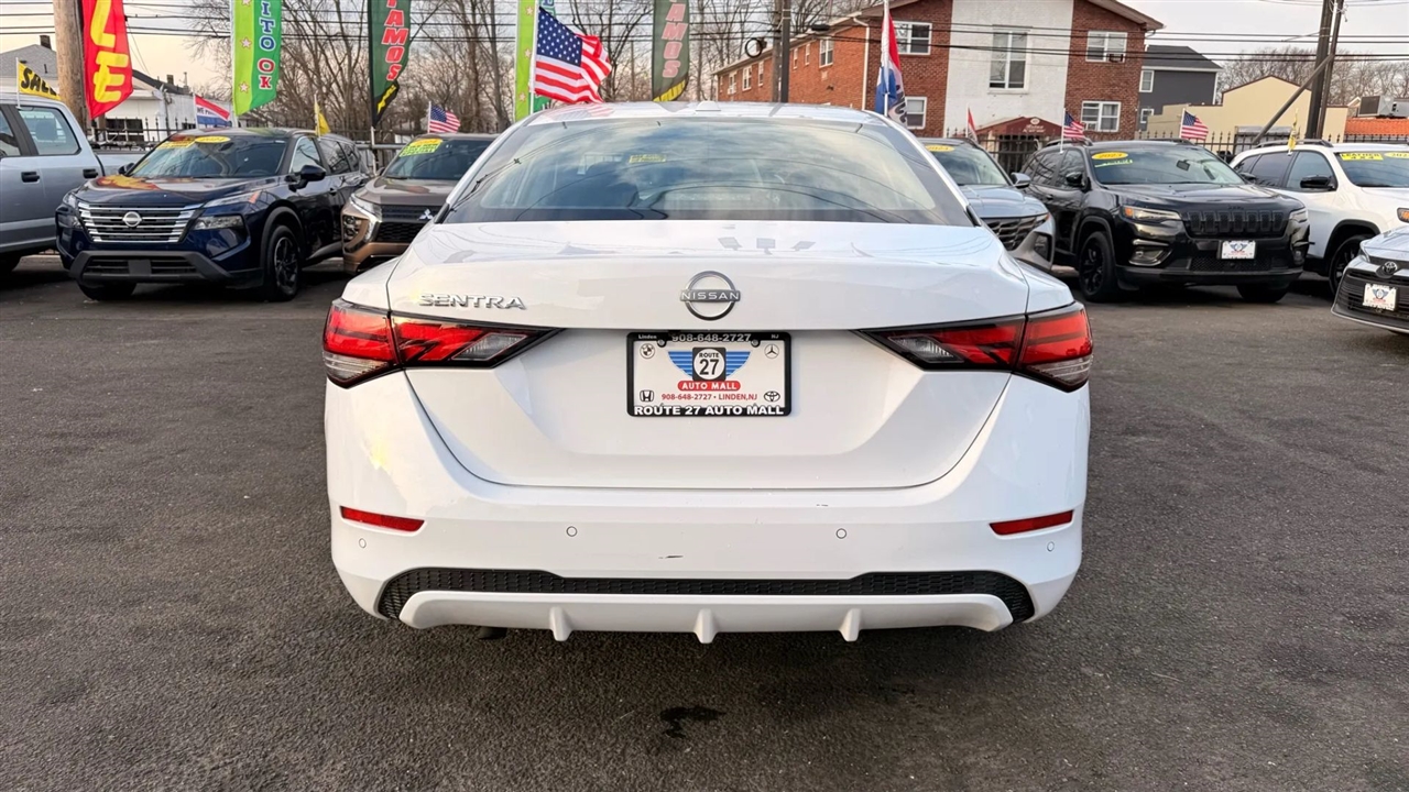 Nissan Sentra SV 2025