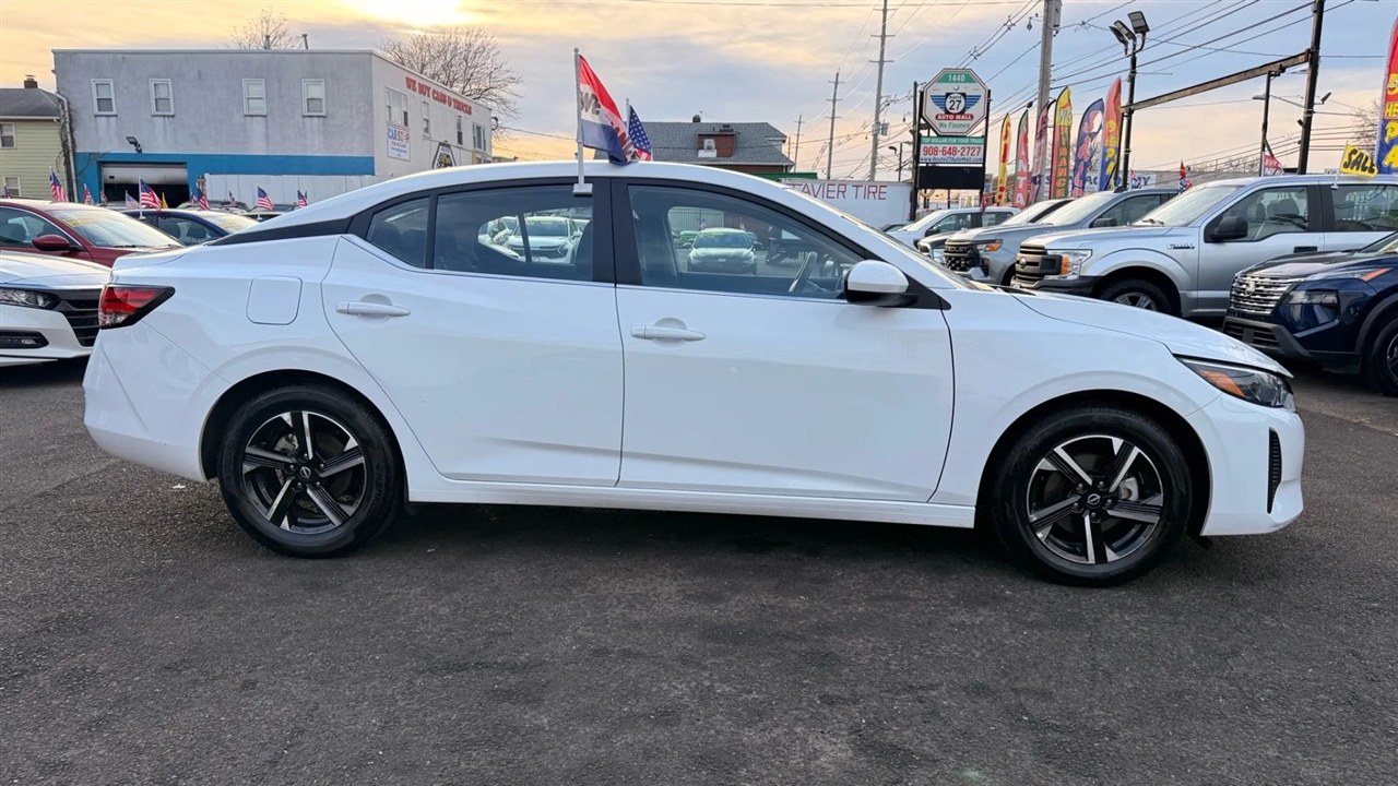 Nissan Sentra SV 2025