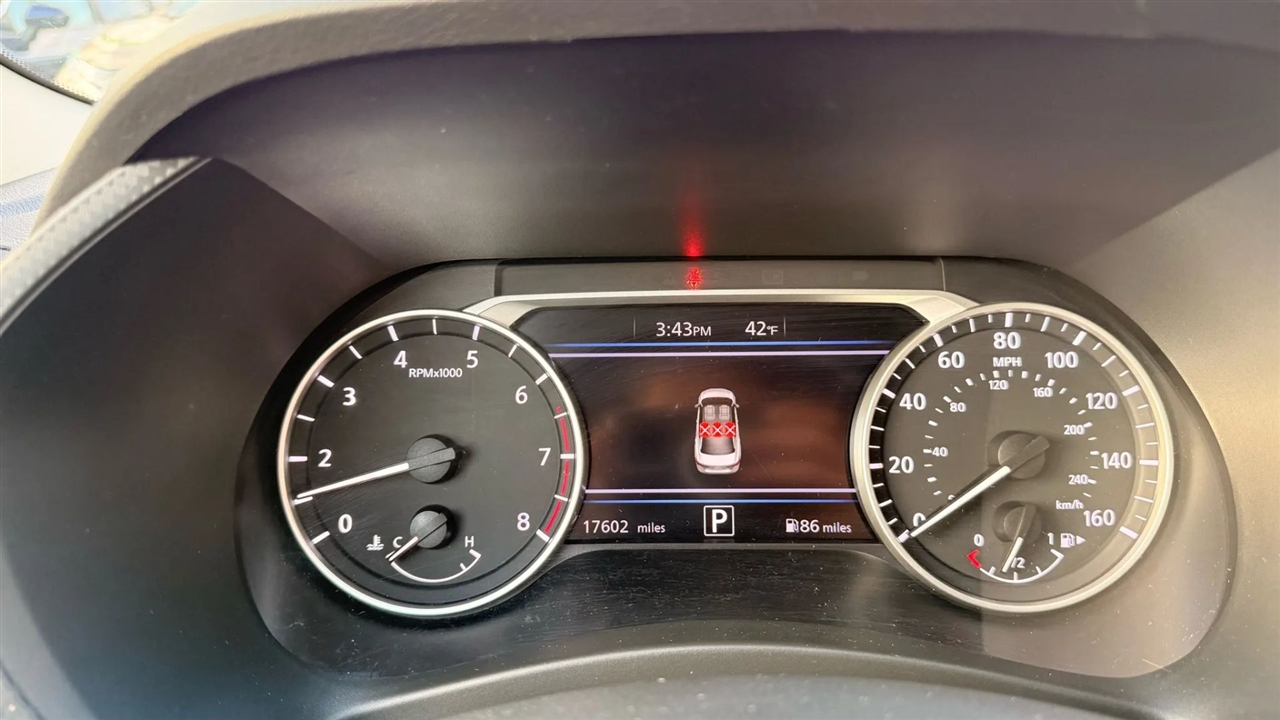 Nissan Sentra SV 2025