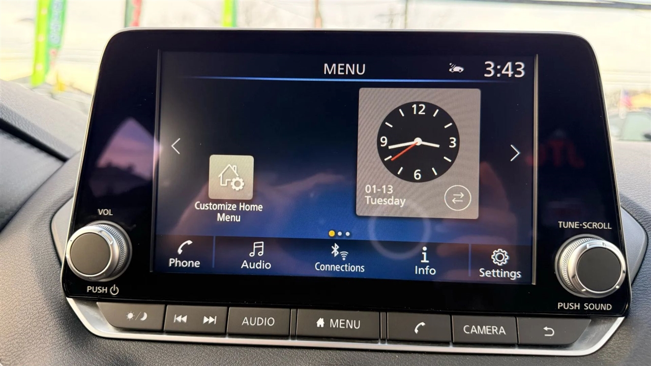 Nissan Sentra SV 2025