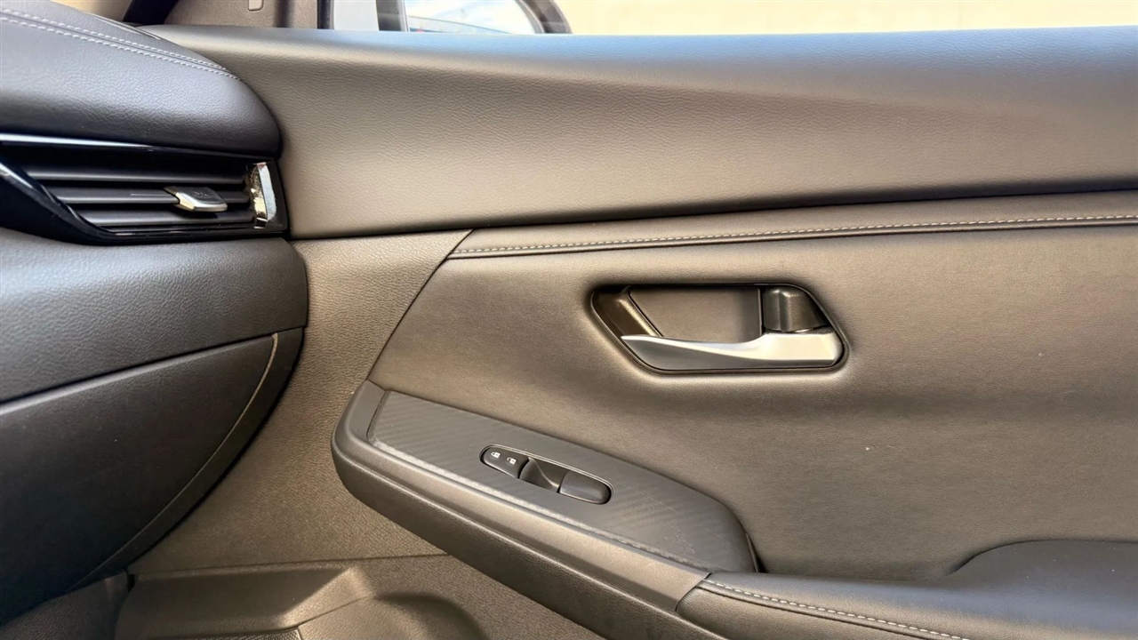 Nissan Sentra SV 2025