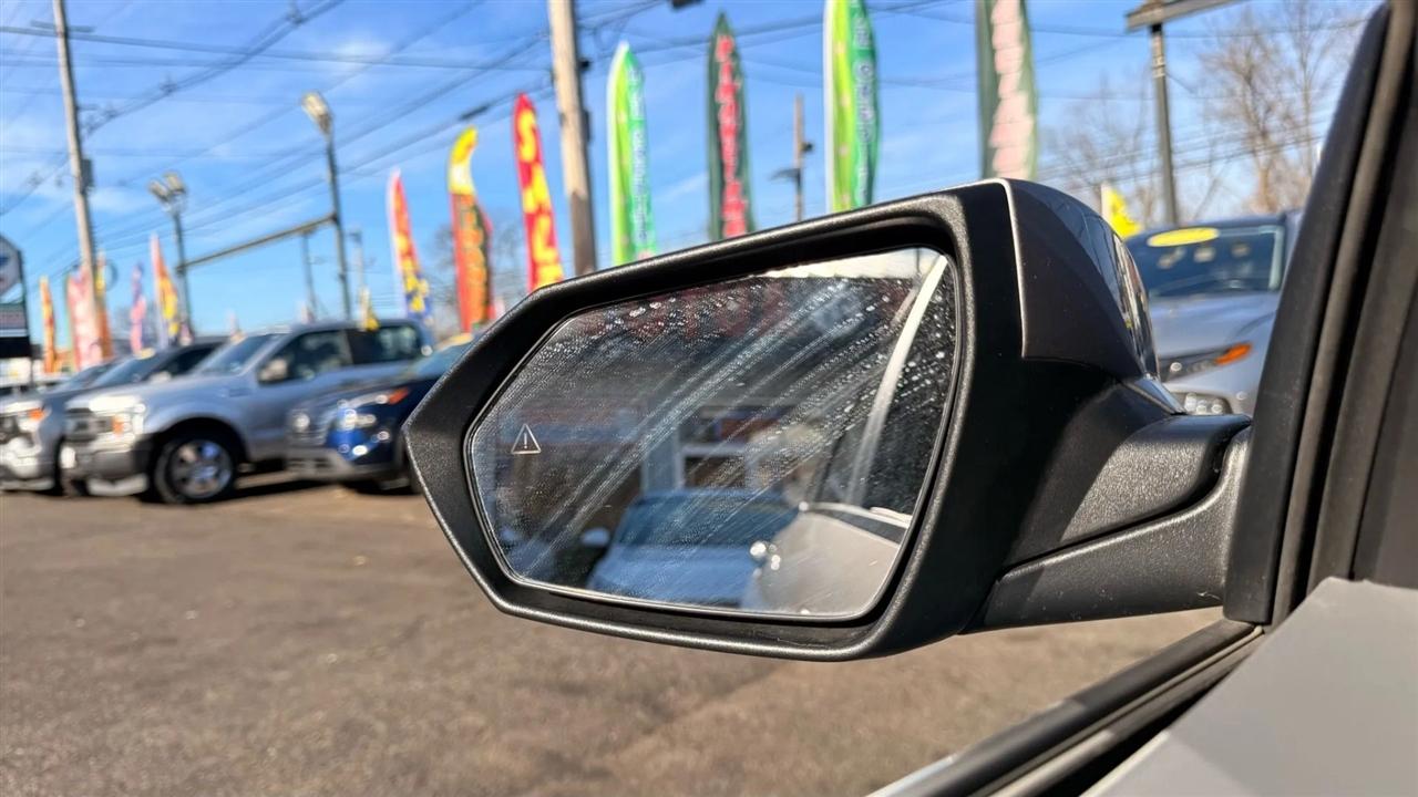 Hyundai Elantra SEL Convenience 2025