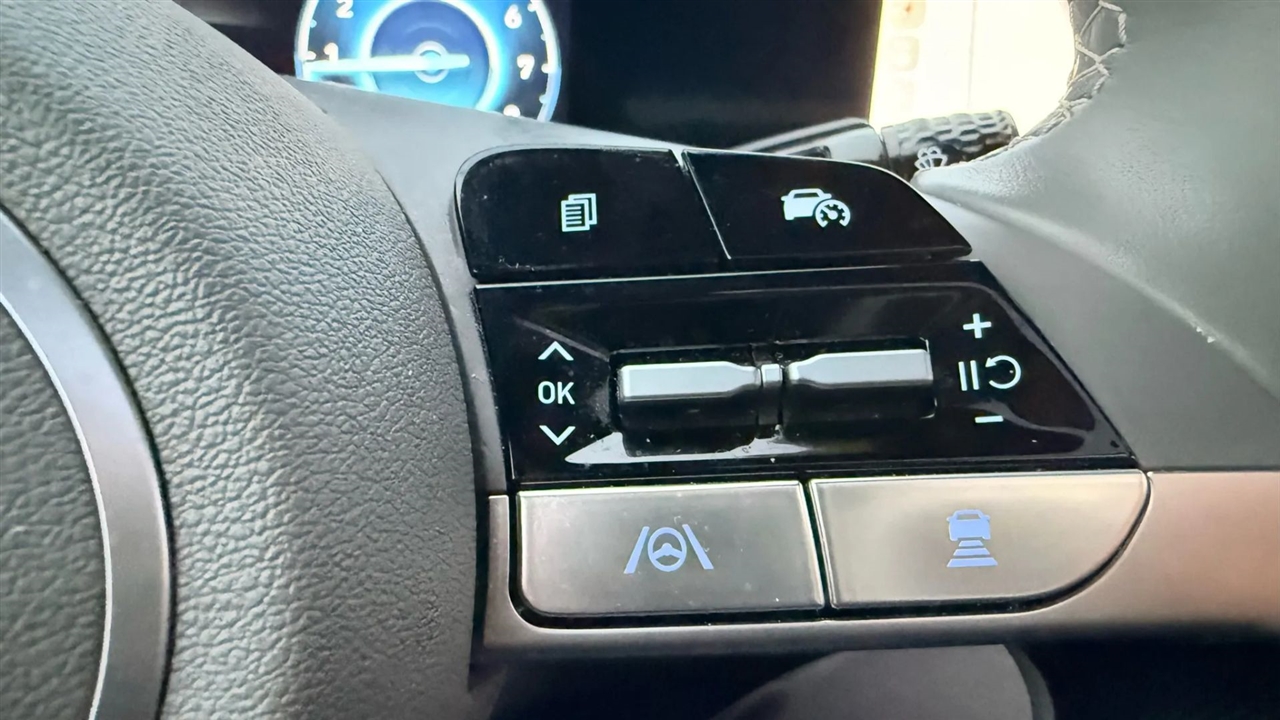 Hyundai Elantra SEL Convenience 2025