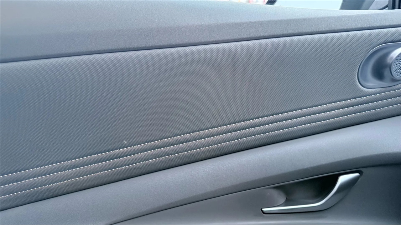 Hyundai Elantra SEL Convenience 2025