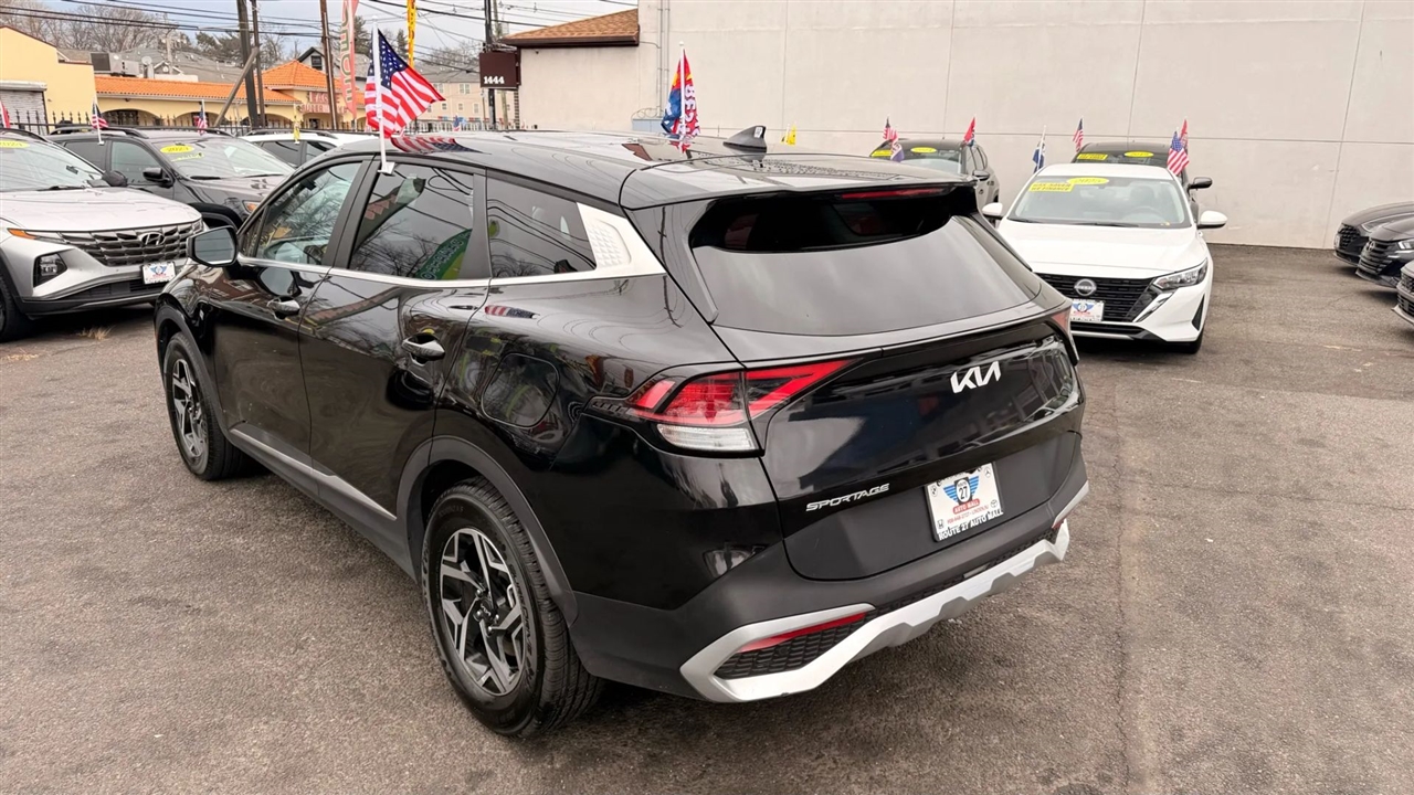 Kia Sportage LX FWD 2023