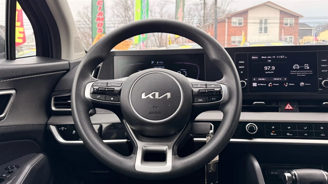 Kia Sportage LX FWD 2023