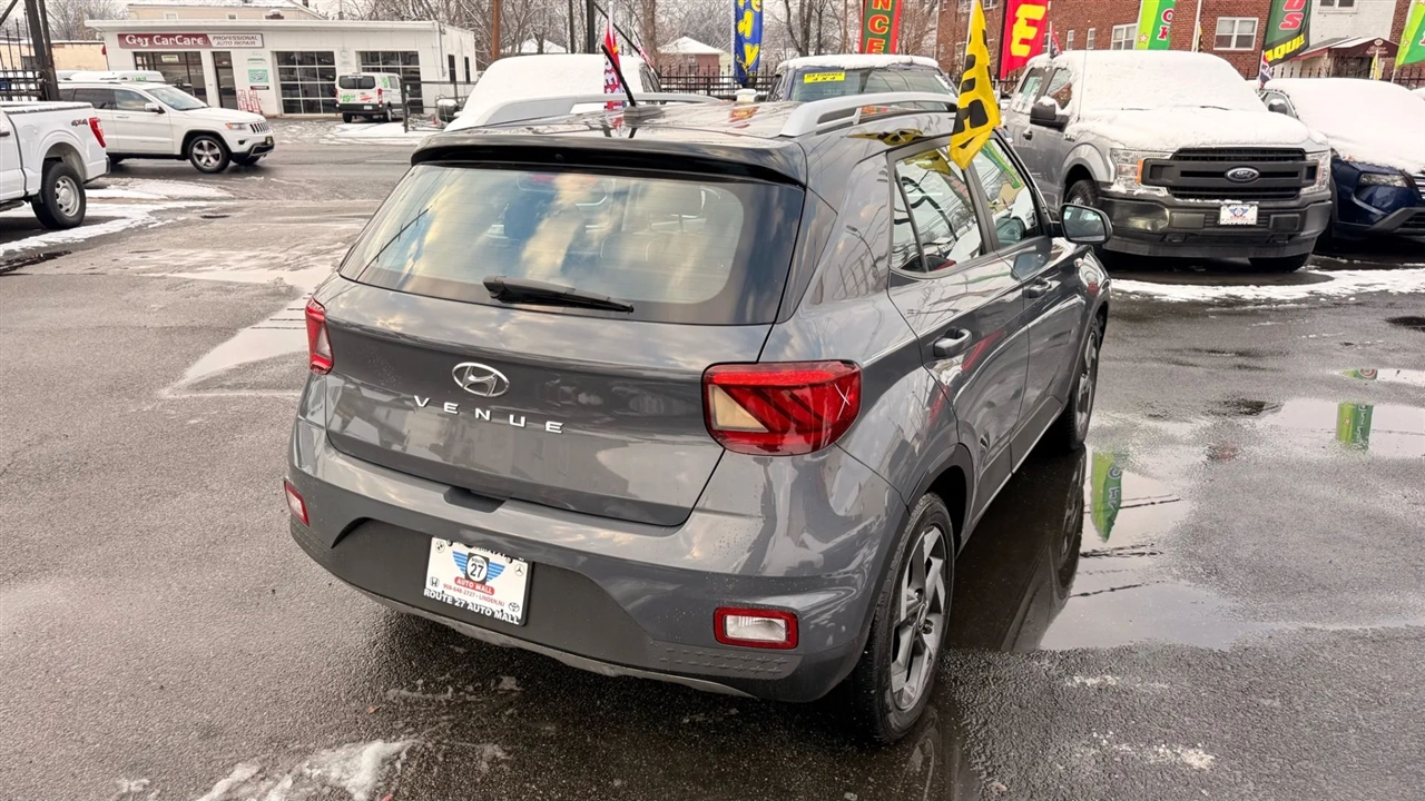 Hyundai Venue SEL 2023