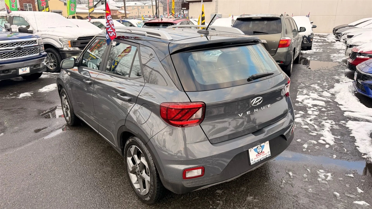 Hyundai Venue SEL 2023
