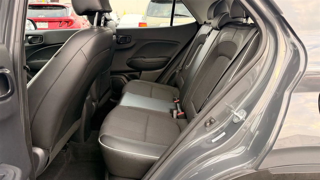 Hyundai Venue SEL 2023