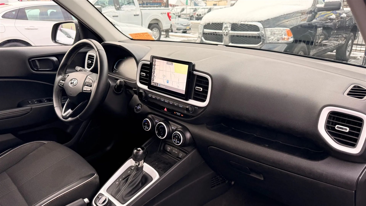 Hyundai Venue SEL 2023