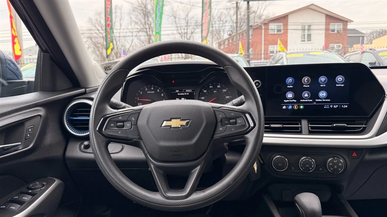 Chevrolet Trax LS 2024