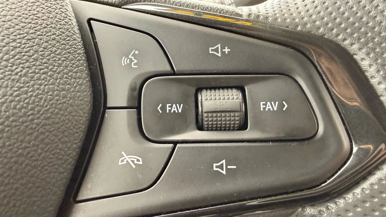 Chevrolet Trax LS 2024