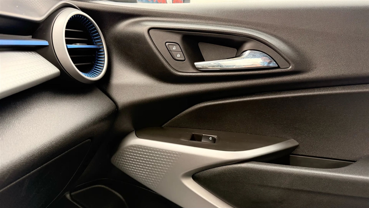 Chevrolet Trax LS 2024