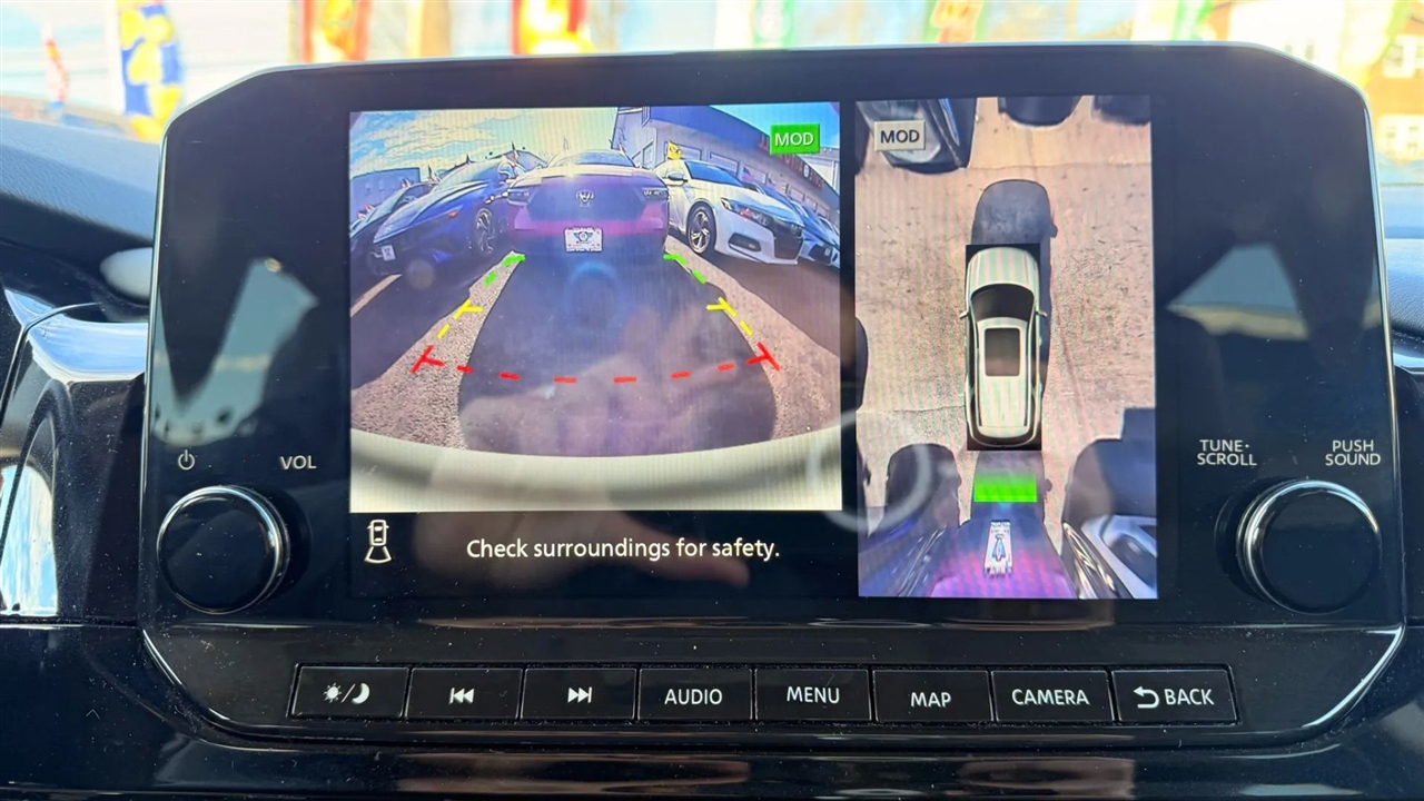 Nissan Pathfinder SL 4WD 2023