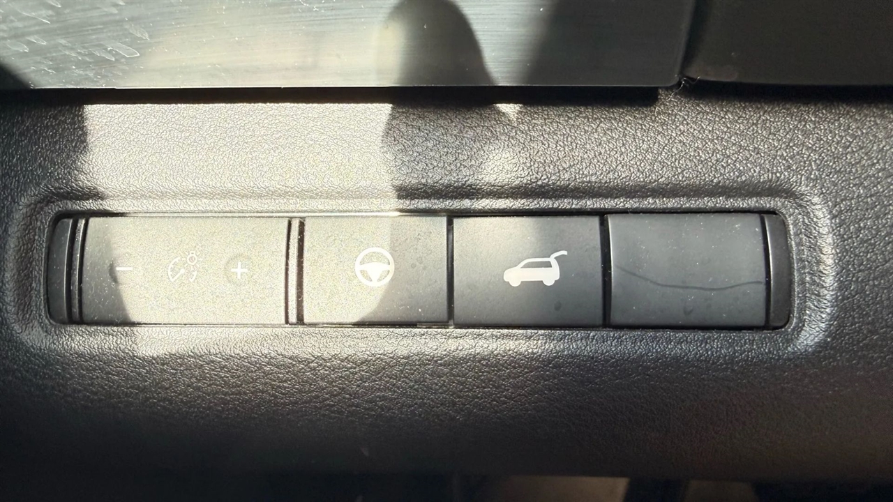 Nissan Pathfinder SL 4WD 2023