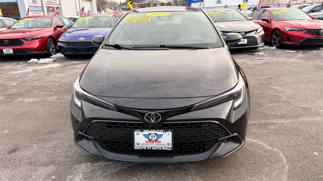 Toyota Corolla SE Hatchback 2023