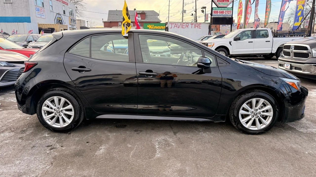 Toyota Corolla SE Hatchback 2023