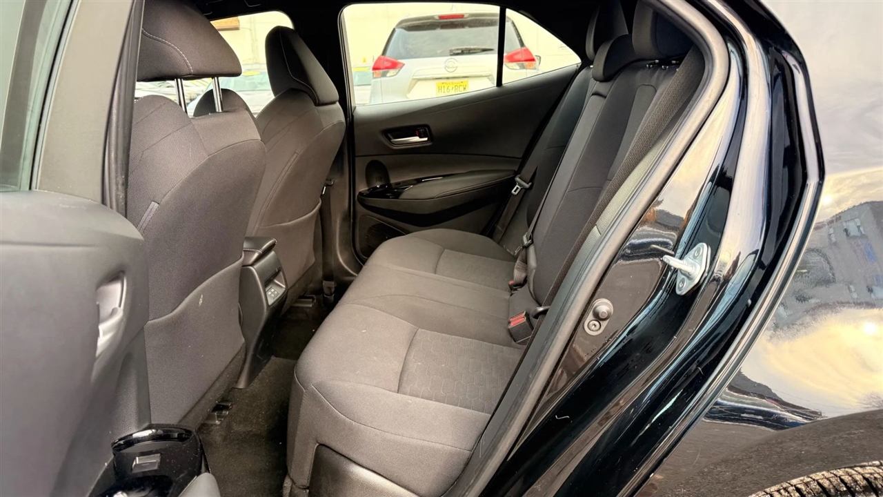 Toyota Corolla SE Hatchback 2023